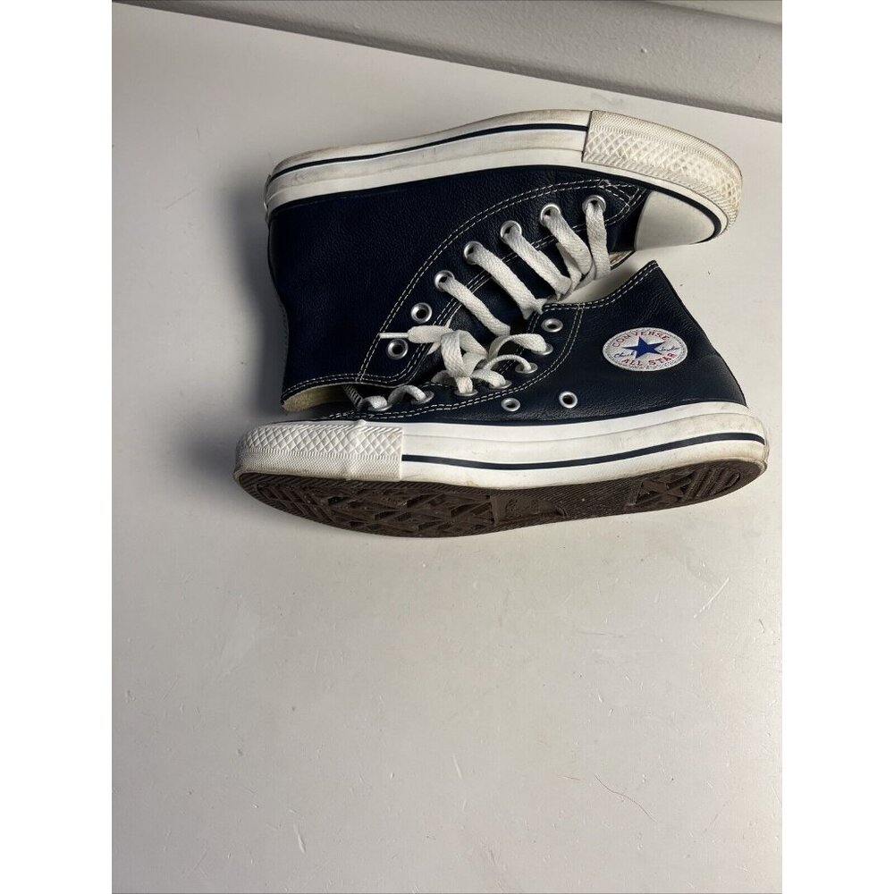 converse all star lether navy blue chuck taylor high top Size Woman 5.5‎